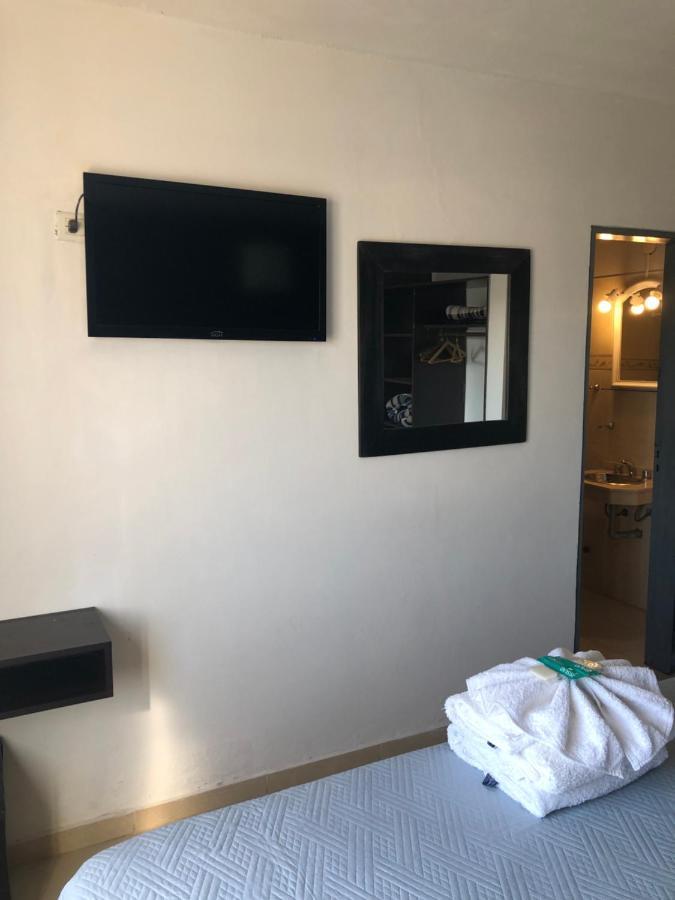 Castellnovo Hotel Villa Carlos Paz Bagian luar foto